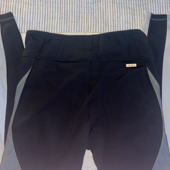 Alala set - Picture 4 of 7